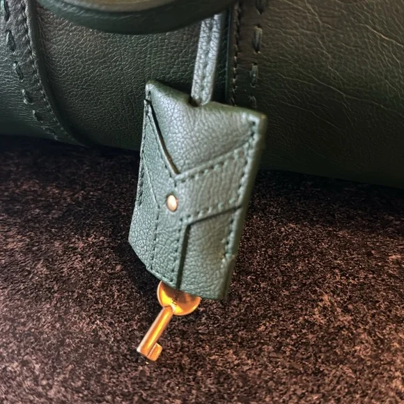 YVES SAINT LAURENT
Green Leather Muse Bowler Bag - Picture 3 of 12